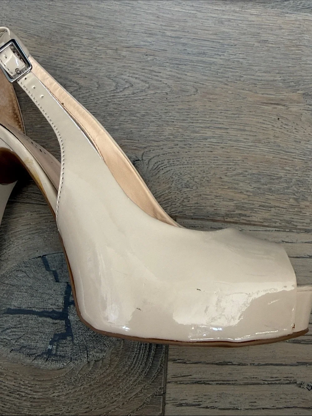 GUESS Nude Patent Slingback Peep Toe 4 3/4” Platform Heels- 8 1/2 M